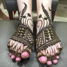 Arabic Mehndi Design In 2020 Bridal Mehndi Designs Legs Mehndi Design Leg Mehndi