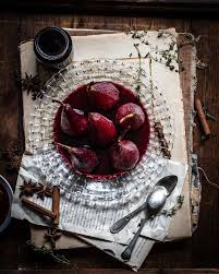 Rotweinbirnen Kostliches Dessert Fur Jede Jahreszeit In 2020 Beautiful Desserts Beautiful Food Photography Food Photography