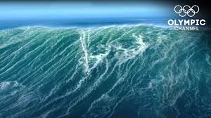 See more ideas about light skin boys, light skin, cute teenage boys. Are These The Largest Waves Ever Surfed Nazare 2020 The Beast Awakens Youtube
