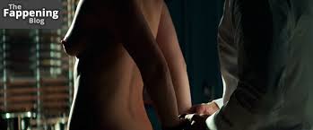 Dakota Johnson - Nude And Blindfolded In Fifty Shades Of Grey - der tiefer Einblick