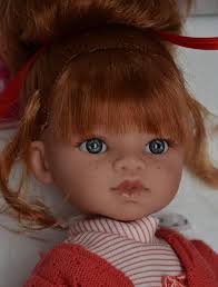 Realistická panenka Emily Chaqueta Roja od Antonio Juan