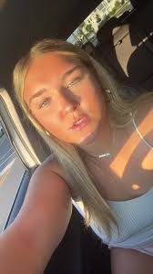 Brooke Whitmore's Instagram, Twitter & Facebook