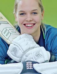 The Cricketer Schools Guide 2025 by The Cricketer