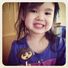 vypassetti cake pops: Dora the Explorer