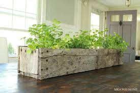 10 Diy Indoor Planter And Herb Garden Ideas Honey Lime Indoor Herb Planter Indoor Herb Garden Diy Planters Indoor