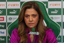 Leila revela propostas de patrocínio e diz que vai abrir concorrência:  "Decisão não será minha"