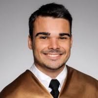 100+ perfiles de «Adrian San»