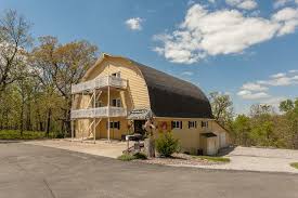 Contact the yellow barn in olathe on weddingwire. The Yellow Barn Olathe Ks Wedding Venue