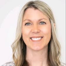 Friends, I'd like to pick the brain's of people in my network. Looking…