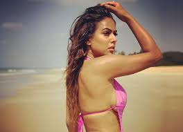 Jun 16, 2021 · nia sharma is a very popular name in the indian entertainment industry. Nia Sharma Looks Smoking Hot In A Pink Monokini As She Soaks In Vitamin Sea Bollywoodbio Sweden