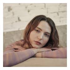 Hayley Ellison's Instagram, Twitter & Facebook