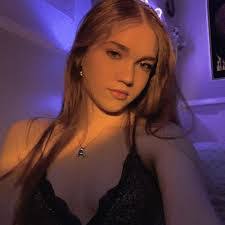 Alyssa Goff's Instagram, Twitter & Facebook