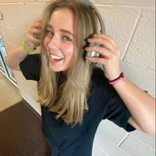 layla alexander (laylaaaalexander)