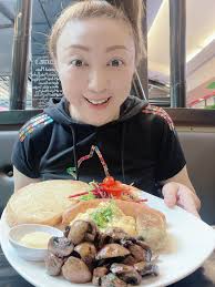 郭燕燕- 看你对我那么好❤️ 请你吃早餐…. 早上好呀朋友们❤️