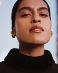 MARIE CLAIRE COLOMBIA @marieclairecolombia HER: Melissa Ramirez  @the_meli_show PH: Natalia Tirado @bynataliatirado PH ASSISTANT: Catalina  Recalde @catalinarecald MUA: Lau Pantoja @laupantoja SYLIST: Flor  Traversaro @flortraversaro STYLIST ASSISTANT ...