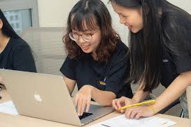 Schools can provide internet hotspots or free internet at home for families without good service. Level C1 Hartnackschule Berlin