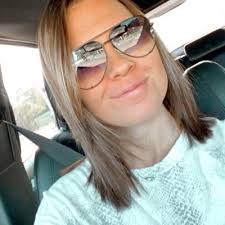 Eliza Buckley (@eliza_gene)