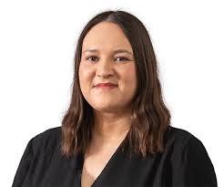 Jennifer Mills: Corporate Associate based in London