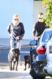 Actress robin wright, best known for her roles in house of cards, forest gump, wonder woman and the princess bride, had her own fairy tale wedding this weekend when she married clement. Robin Wright And Clement Giraudet Out With Their Dogs In Brentwood 03 05 2021 Hawtcelebs