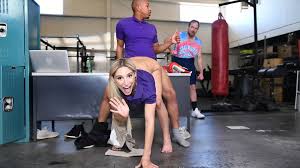 Fit and naughty blonde fucks her gym clerk