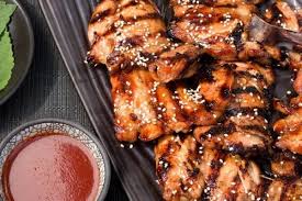 Jika anda sedang mencari rekomendasi menu makan siang yang lezat dan mudah, beberapa resep cara membuat korean spicy chicken ini bisa . Resep Ayam Panggang Korea Yang Mudah Dibuat Dagingnya Empuk