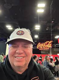 The Fan Experence at the Final Four was crazy! So many things to do and a  lot of basketball. But also competition in football, baseball, lax and  more. Saw coach Alabama coach