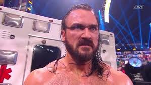 Drew McIntyre retiene el campeonato de WWE en Clash of Champions