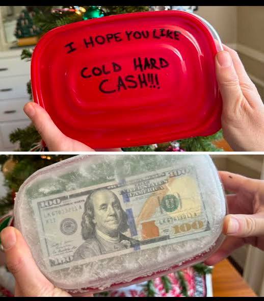 Funny way to gift cash! 🤑 #cash #money #giftideas #FunnyGifts