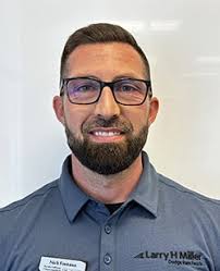 Dodge Ram Service Staff in Peoria