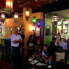 Candies Good Place To Snack Great Place To Chill Out In The Evening Picture Of Candies Bandra Reclamation Mumbai Tripadvisor A 0 km de candies bandra reclamation. picture of candies bandra reclamation