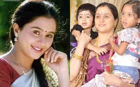 Pics Actress Devayani S Daughters Are All Grown Up Now Astro Ulagam He is married to actress devayani, who he has collaborated with in all his films. pics actress devayani s daughters are