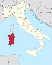 Existem três aeroportos na ilha. Sardinia Wikipedia
