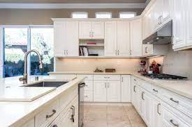 You can find an array of types and prices to pick the best one for your need…so stop thinking and get started with your dreams to take its shape in. Solid Wood Kitchen Cabinets