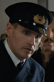 Who Is This Crew Member? : r/titanic