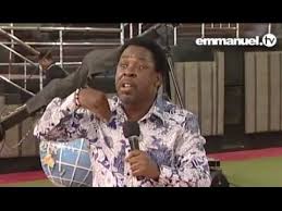 Pastor t.b joshua lives in lagos, nigeria with his family. Break That Family Curse Tb Joshua Mass Prayer Prayers Prayers For Healing T B Joshua