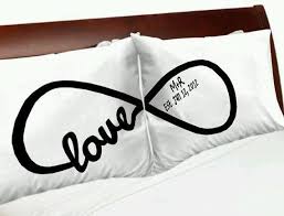 اجمل صور مخدات سراير للمتزوجين فقط Love Boyfriend Girlfriend Gifts Boyfriend Gifts