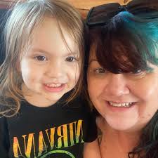 Shelly Edwards-Stahl: https://thegeorgiagazette.com/bibb/shelly-edwards -stahl/