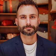 Leaders should be visible, accessible and approachable, and never stop  learning.