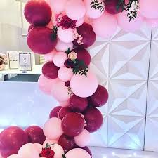 21st Birthday Flowers And Balloons Beautiful Balloons For A Beautiful Birthday Girl Can T Wait To Show You More Of Lauren 21st Birthday Girl 21st Birthday Decorations 80th Birthday Decorations