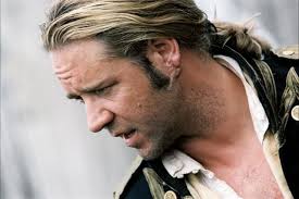 In Master and Commander (2003) is het personage van Russell Crowe af en toe  te zien met een litteken op zijn oor. Hoewel het in de film nooit wordt  genoemd, is dit
