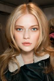 May 14, 2019 · if you have a softer hair texture but still want big hair, don't care bragging rights, pin curls might be the method for you. How To Keep Your Blowout Style Looking Fresh Overnight Stylecaster