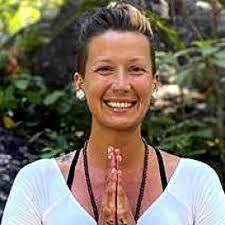 Rachel Coffman's Instagram, Twitter & Facebook