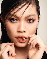 ALYSSA LEE for @harpersbazaarsg with @chaumetofficial 💎 Creatives:  @yangrick @middaysnack @navin.pillay @greenplasticsoldiers @sasakae23  #harpersbazaarsg #editorial #viviensmodelmgmt #viviensinternational