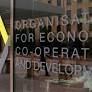 OECD Revises 2027 Growth Forecast to 3% Amidst Economic Resilience and Rising Risks