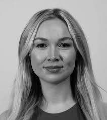 Meet the Cast of Dracula