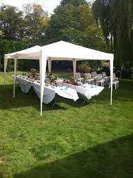 16 Small Backyard Ideas Easy Designs For Tiny Yard Make It Look Big Spacious And Cozy Wedding Backyard Reception Backyard Tent Wedding Small Backyard Wedding