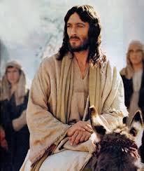 Robert powell was virtually unknown before he appeared for the role of jesus of nazareth. Jesus Of Nazareth Star Robert Powell Stop Worshipping Me I Am Not The Real Jesus Brand Icon Image Latest Brand Tech And Business News