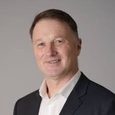 Yesterday was a proud and exciting day for us at Austrak and our parent  company VOSSLOH as the Deputy Prime Minister Barnaby Joyce and ARTC Inland  Rail CEO Rebecca Pickering visited our