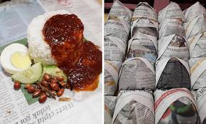 Tapi, belum tentu kita bisa padahal, saat berpergian biasanya kita sering menggunakan kertas nasi sebagai pengganti wadah untuk membungkus makanan supaya praktis. Peniaga Ini Kongsi Resepi Turun Temurun Sambal Nasi Lemak Jualan Keluarga Hampir 30 Tahun Daily Makan