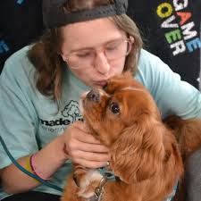 Our Made in the 1990's fun continued last Friday with throwback  celebrations at PAI-Parkway and PAI-Oakdale! From colorful 90s style to  games, puppy snuggles and face painting, our teams brought the energy